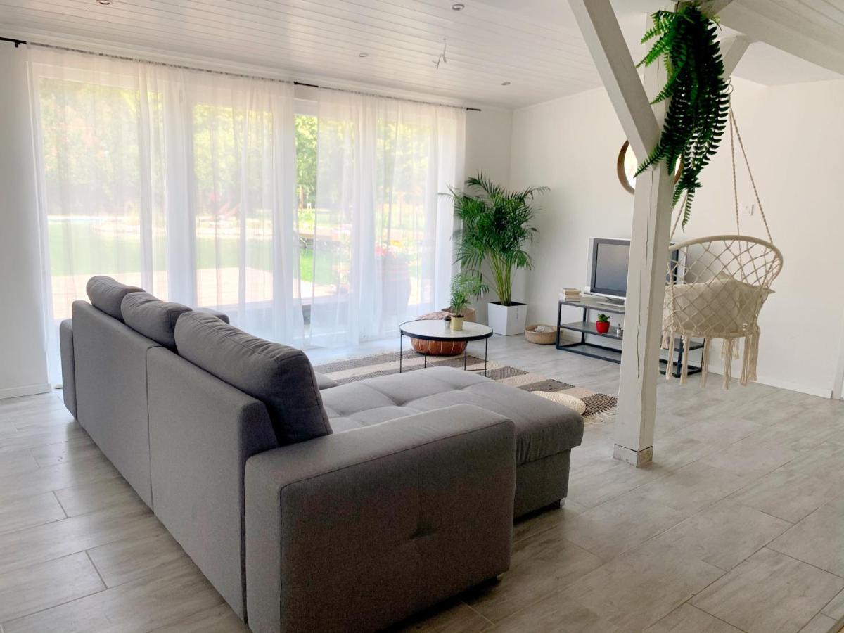 Aranykert Apartmanok Vének Exteriér fotografie